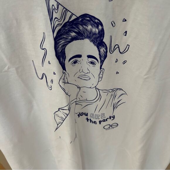 Queer Eye You are The Party Graphic White T-Shirt Size Small NWT - Picture 4 of 5
